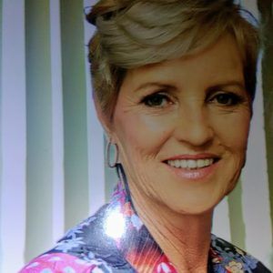 Meet your Posher, Julie